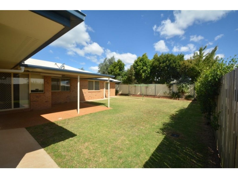 46 Jutsum Street, Middle Ridge QLD 4350