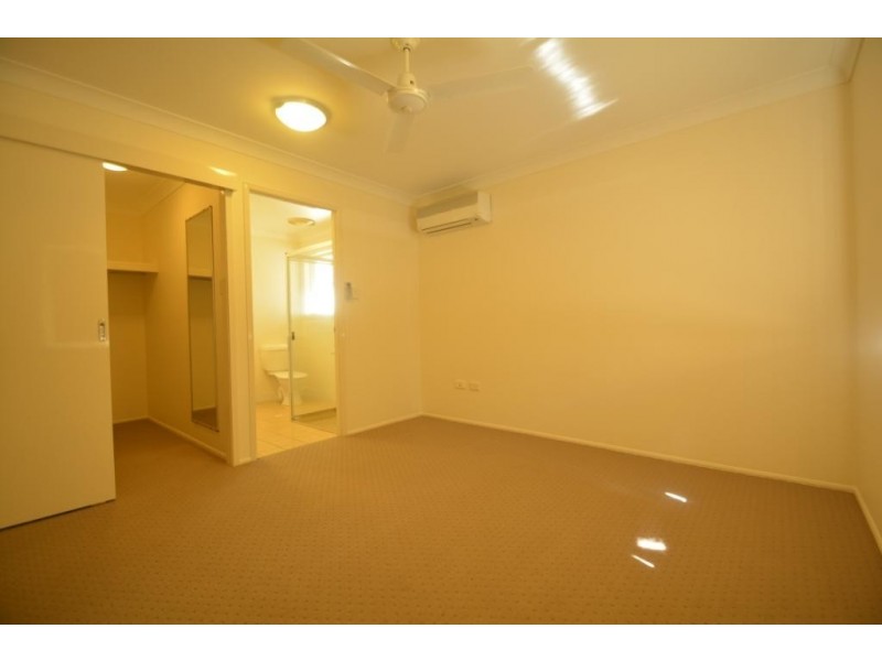 46 Jutsum Street, Middle Ridge QLD 4350