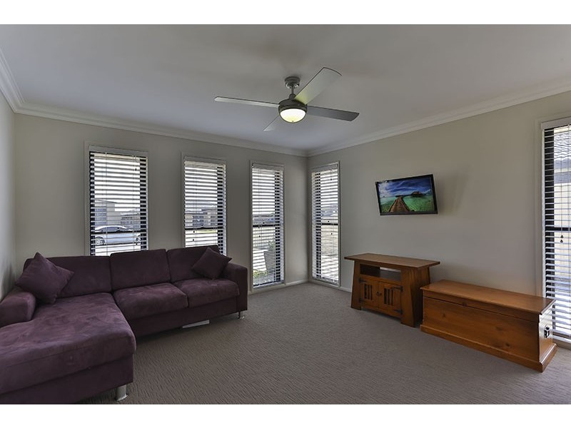 18 Ashford Drive, Wyreema QLD 4352