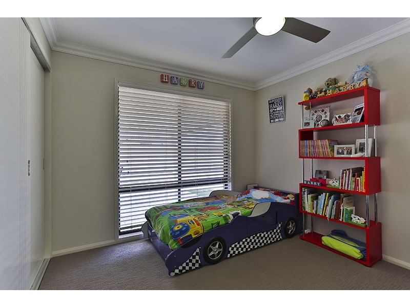 18 Ashford Drive, Wyreema QLD 4352