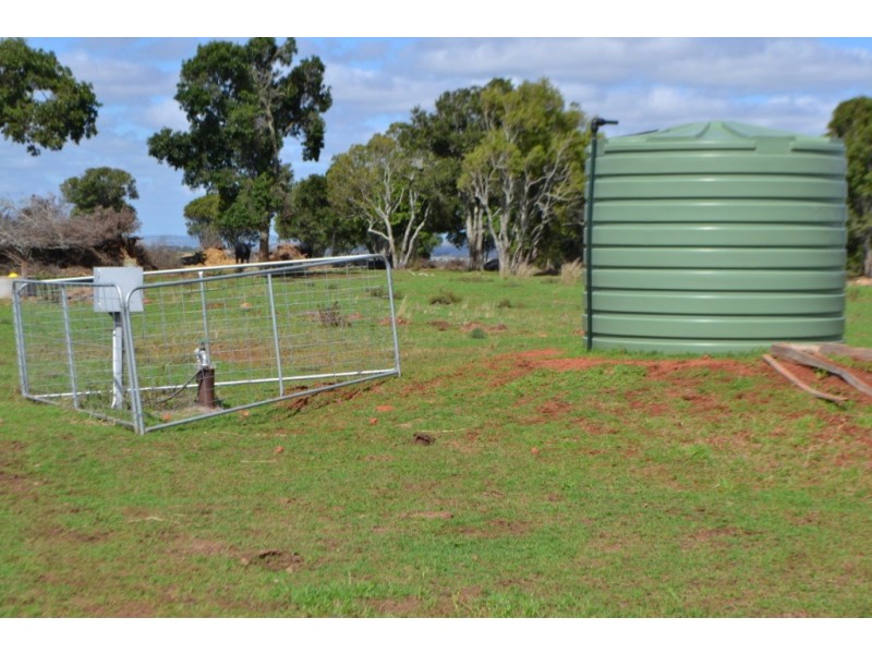 2850 Kingsthorpe-Haden Road, Goombungee QLD 4354