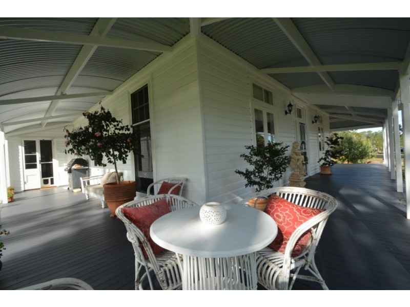 31 Edward Street, Pechey QLD 4352