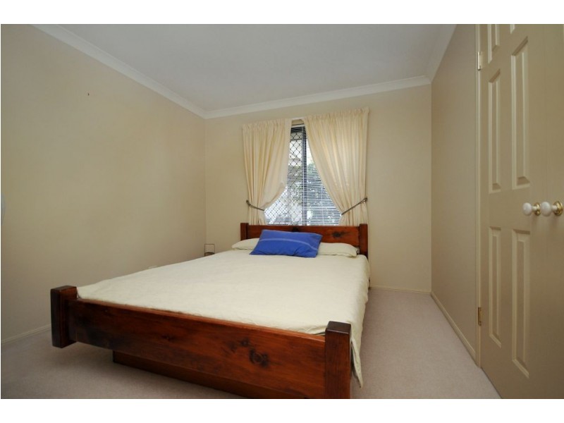 17 Chelwyn Street, Middle Ridge QLD 4350