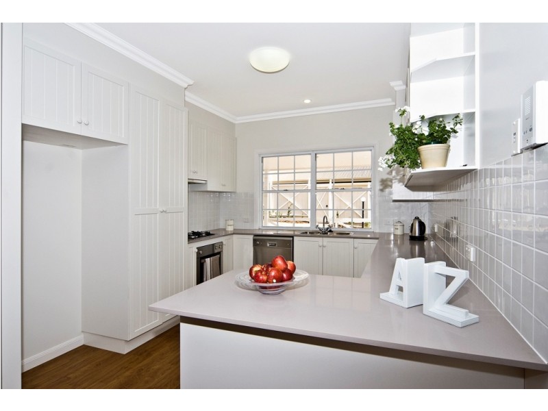 Unit 1, 90 Glenvale Road, Harristown QLD 4350