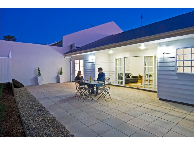 Unit 1, 90 Glenvale Road, Harristown QLD 4350