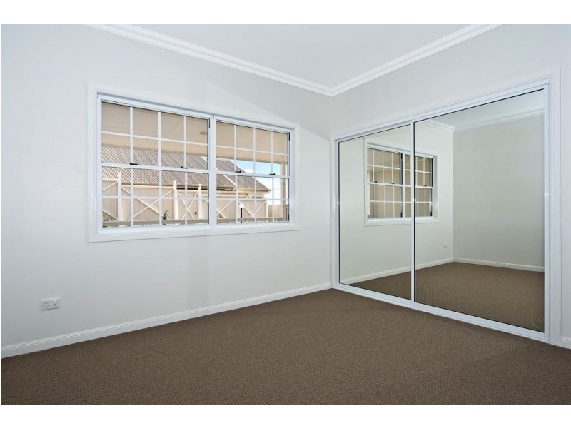 Unit 1, 90 Glenvale Road, Harristown QLD 4350
