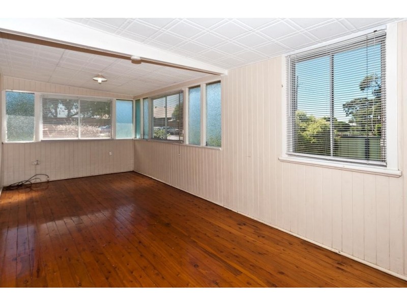 22 Glenvale Road, Harristown QLD 4350