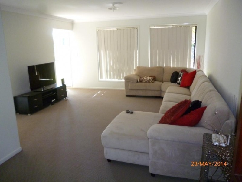 28 Ascot Street, Newtown QLD 4350