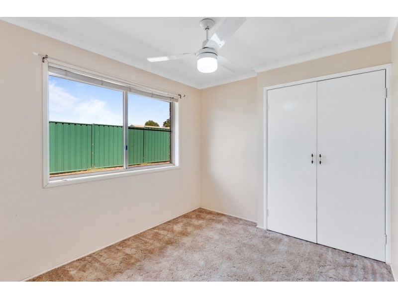 2 Albion Street, Kearneys Spring QLD 4350