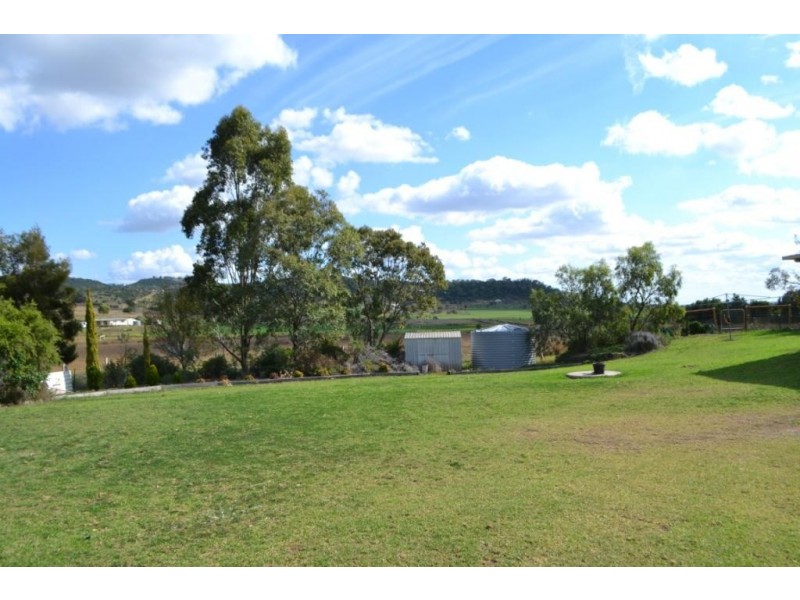 24 Cooks Road, Glencoe QLD 4352