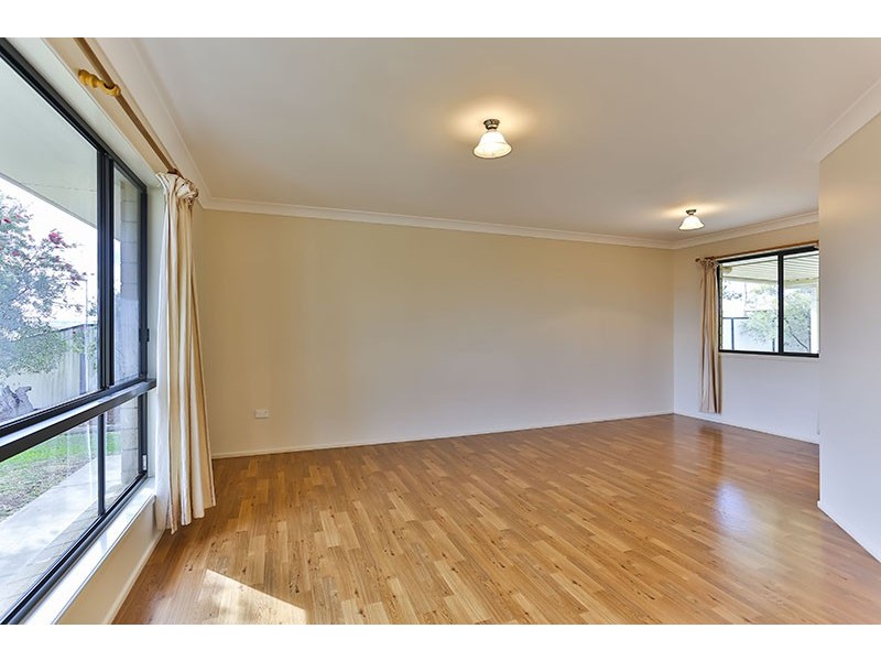 7 Eric Court, Cambooya QLD 4358