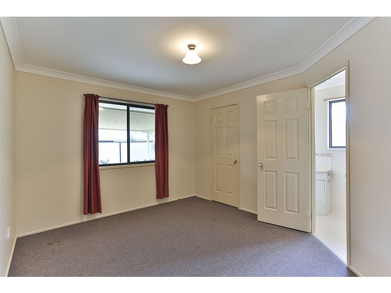 7 Eric Court, Cambooya QLD 4358