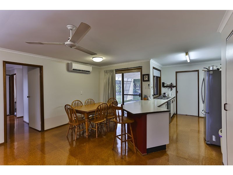 47 Peters Road, Meringandan West QLD 4352