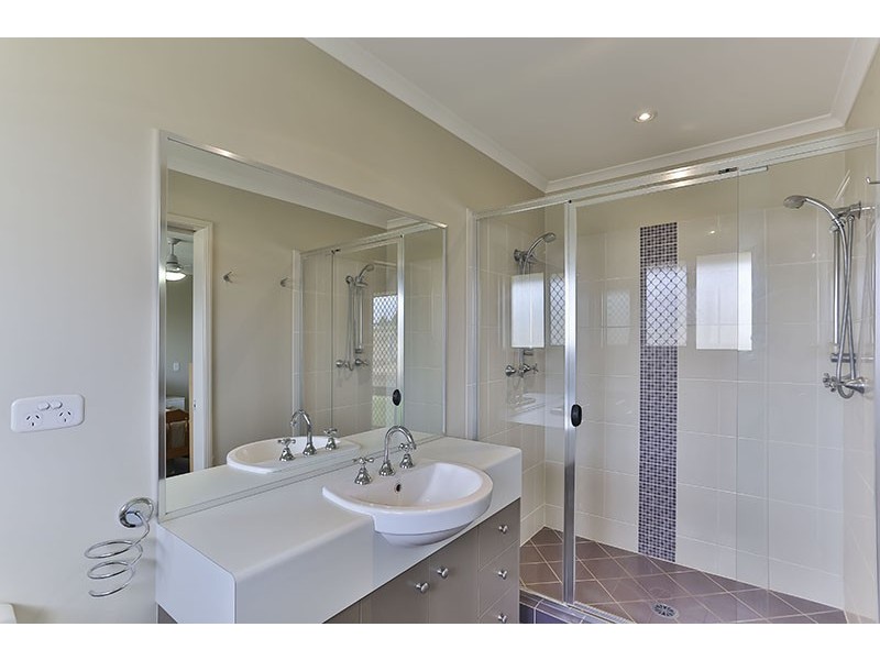 23 Willis Road, Meringandan West QLD 4352