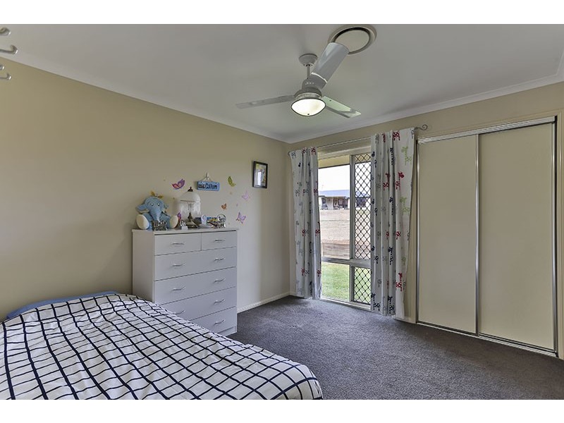 23 Willis Road, Meringandan West QLD 4352