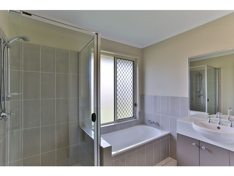 23 Willis Road, Meringandan West QLD 4352
