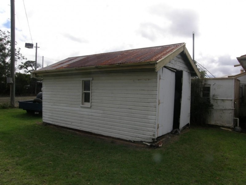 1 Lyndall Street, Harristown QLD 4350