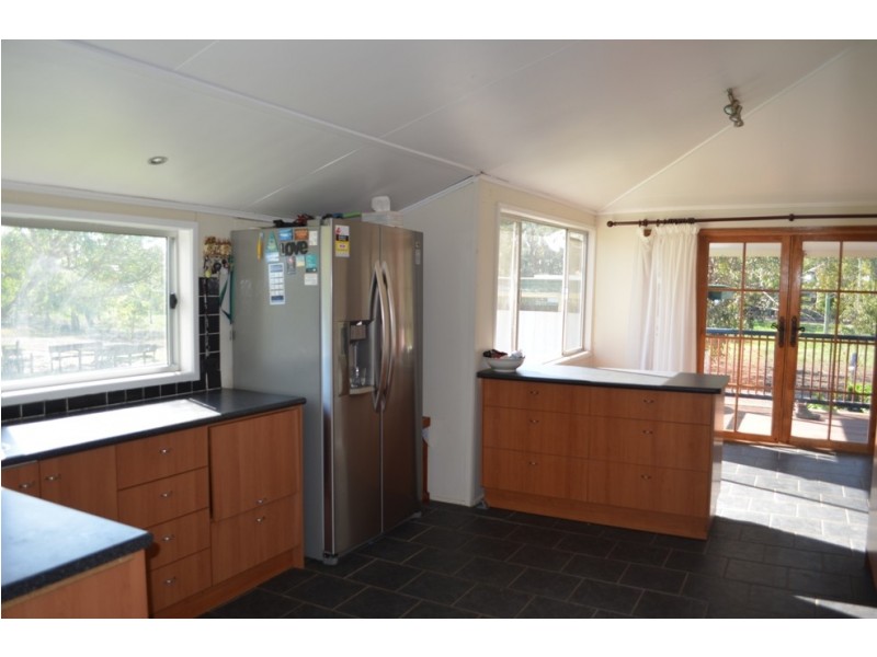 70 Mahon Street, Dalby QLD 4405