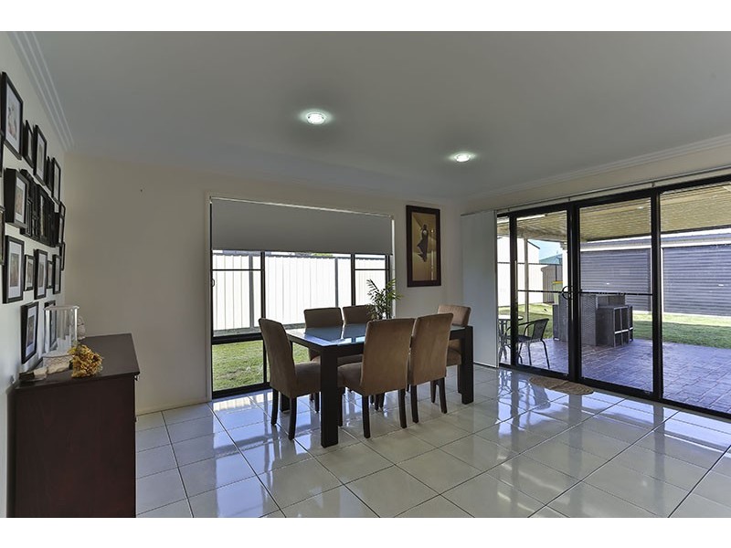 18 Wellington Street, Wyreema QLD 4352