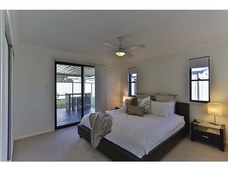 18 Wellington Street, Wyreema QLD 4352