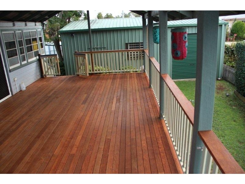 11 Charles Street, Newtown QLD 4350