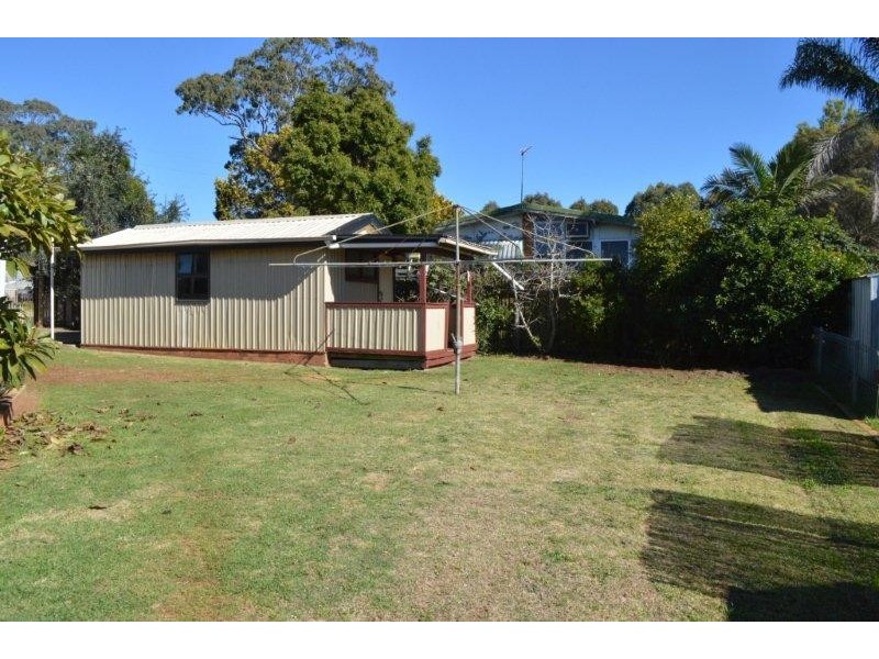 415 Tor Street, Newtown QLD 4350