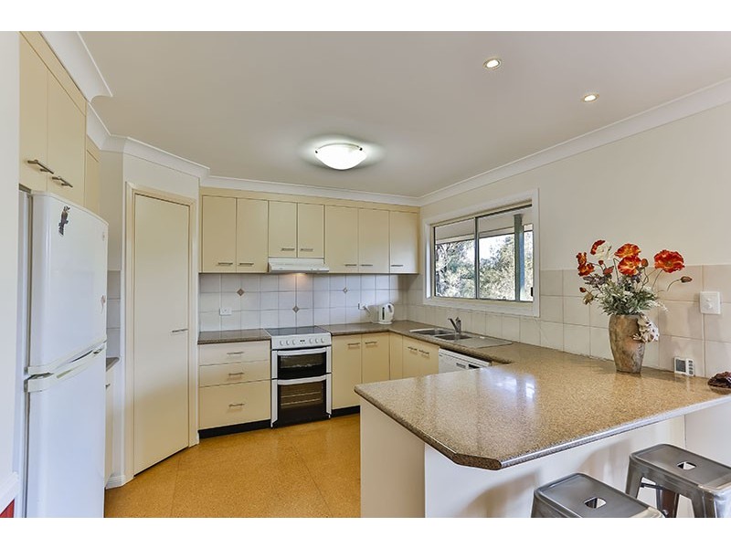 6 Clover Court, Meringandan West QLD 4352