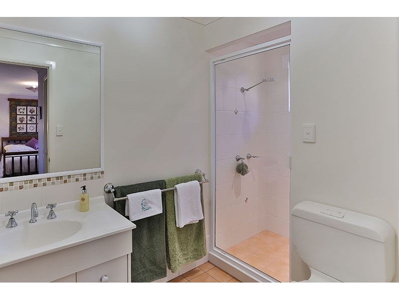 6 Clover Court, Meringandan West QLD 4352