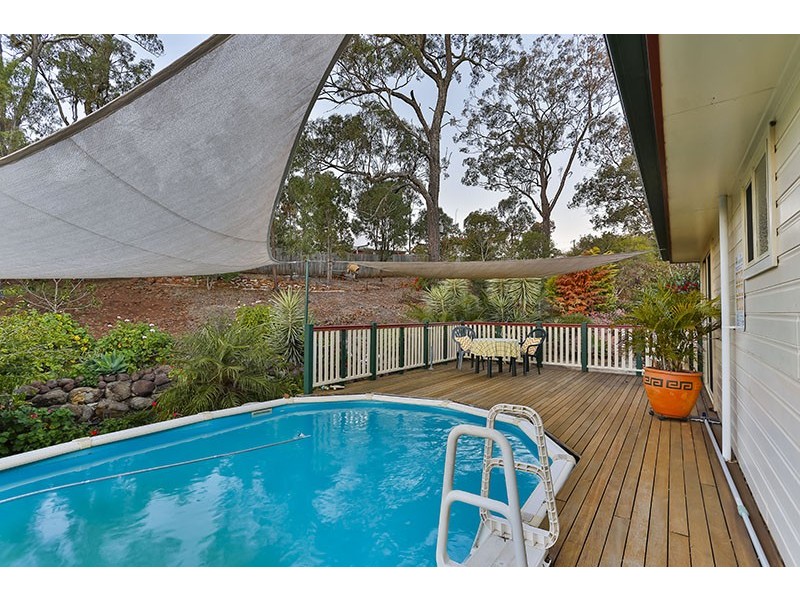 6 Clover Court, Meringandan West QLD 4352