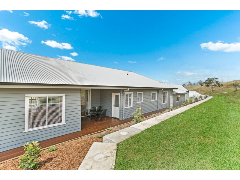 26 Manikato Drive, Hodgson Vale QLD 4352