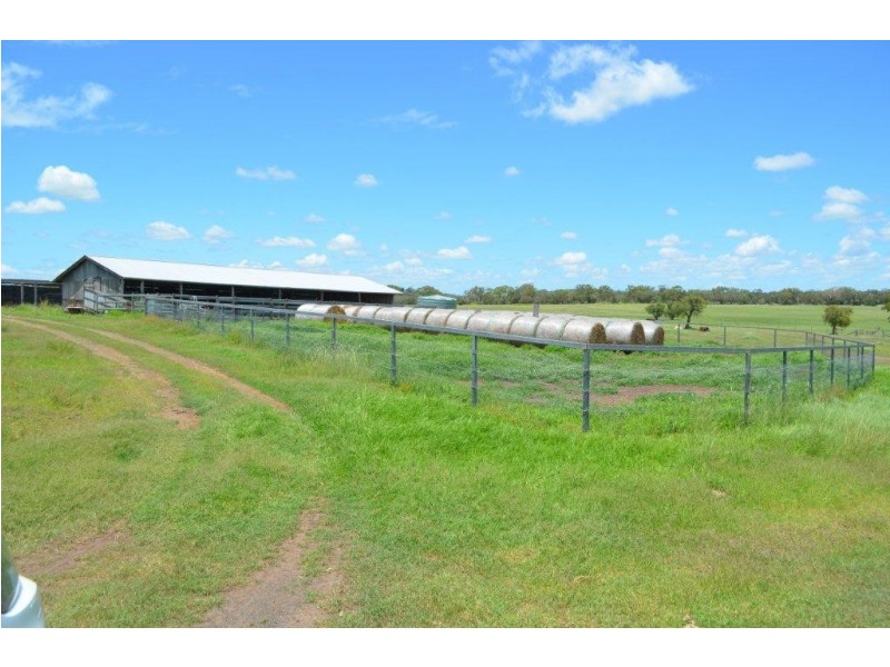 102 Crighton Road, Biddeston QLD 4401
