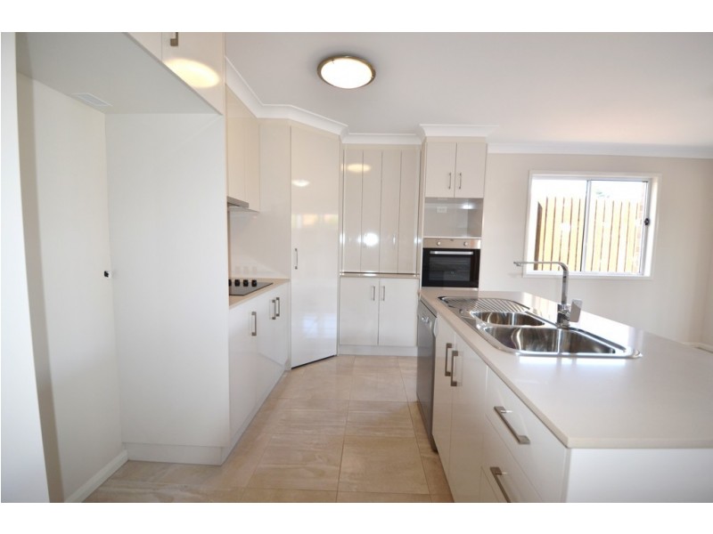 Harlaxton QLD 4350