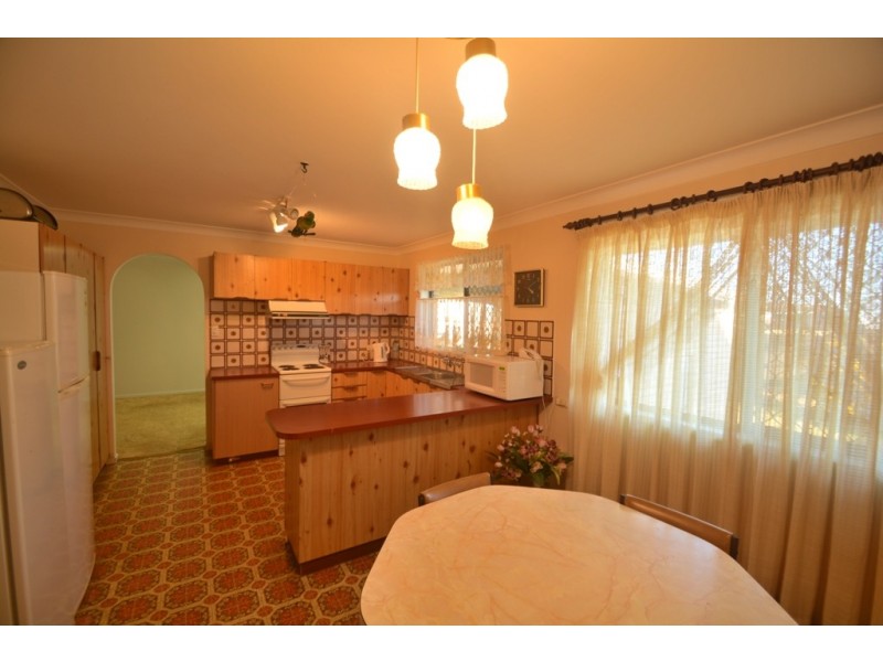 22 Edzill Street, Wilsonton Heights QLD 4350