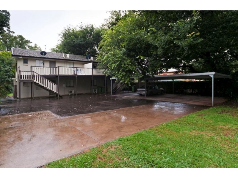 4/110a James St, South Toowoomba QLD 4350