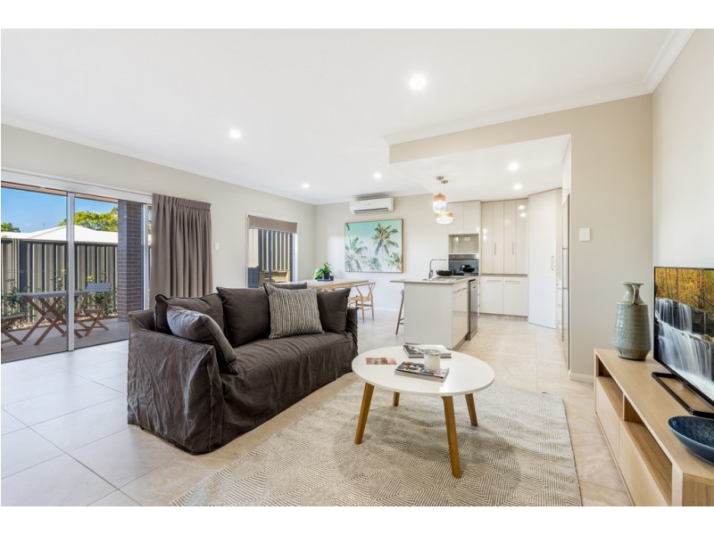 20/565 Hume Street, Kearneys Spring QLD 4350