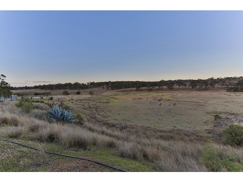 70 Willis Road, Meringandan West QLD 4352