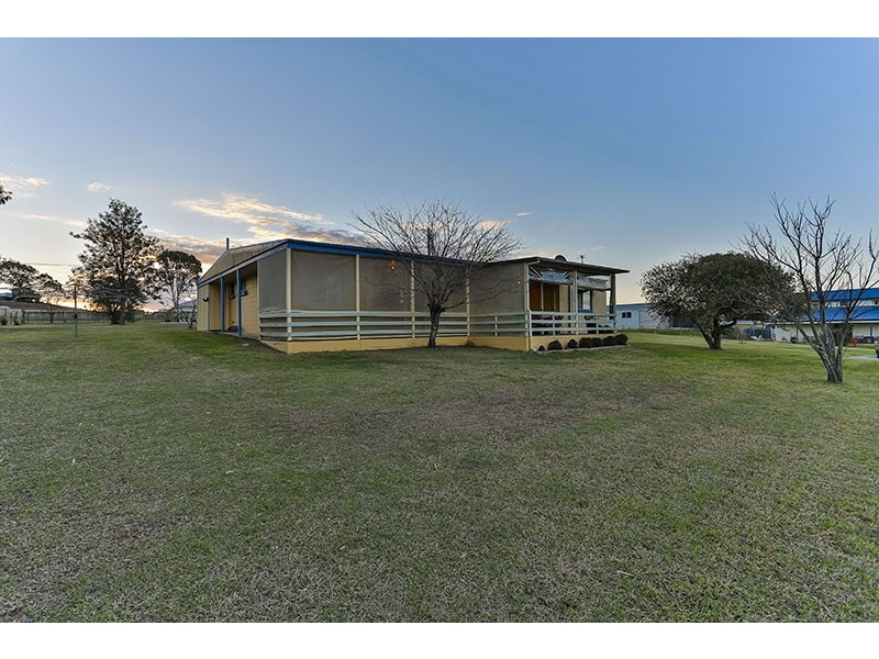 70 Willis Road, Meringandan West QLD 4352
