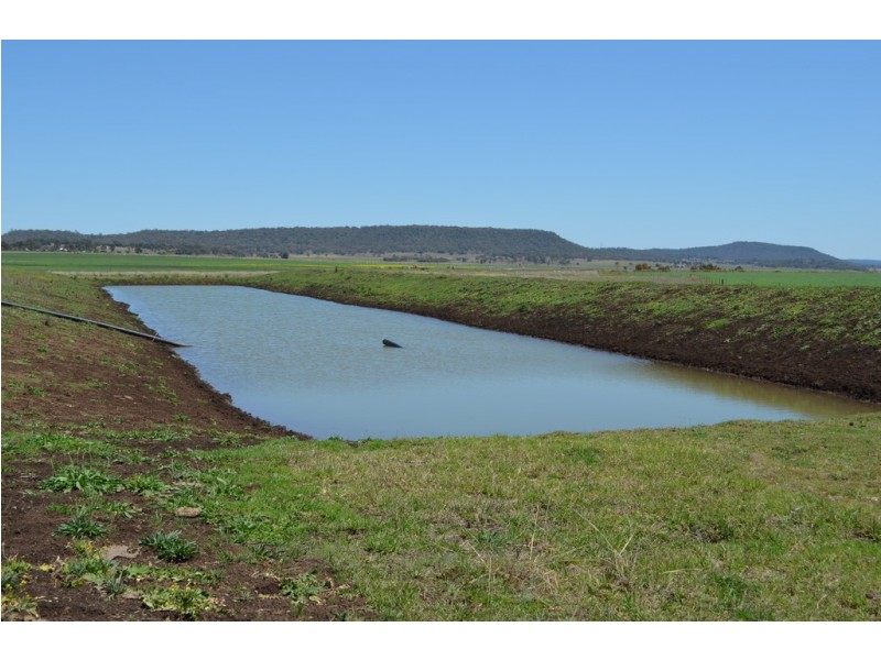 342 Watts Siding Road, Cambooya QLD 4358