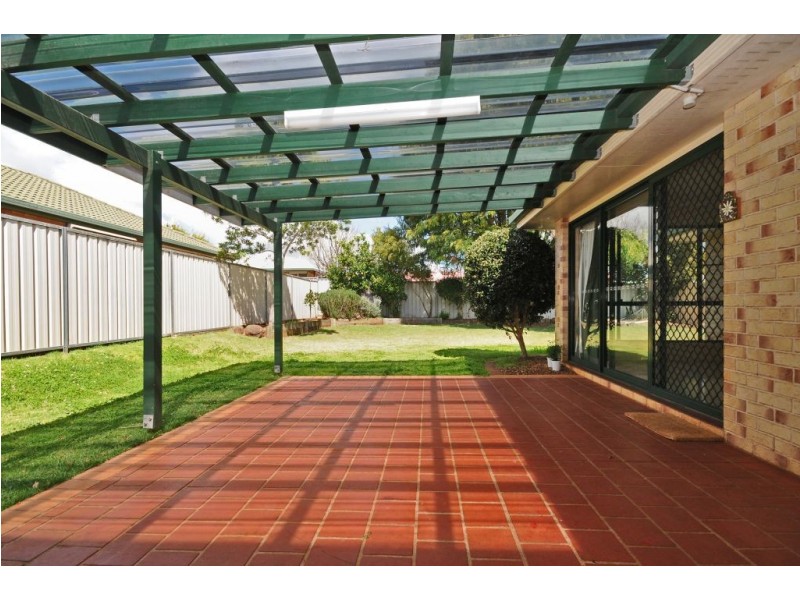 14 Sondergeld Court, Kearneys Spring QLD 4350