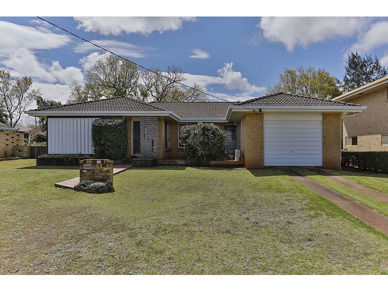 65 Knockator Crescent, Centenary Heights QLD 4350