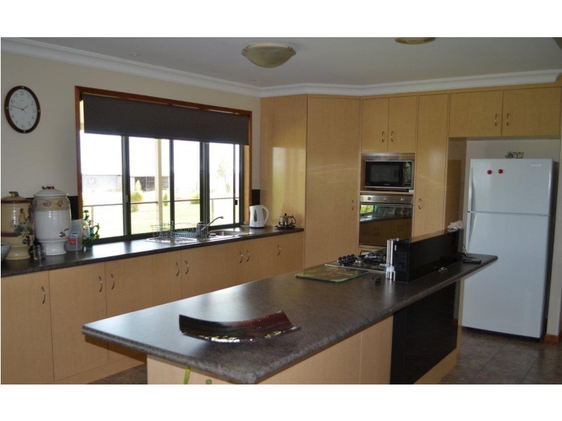 41 Arnold Street, Aubigny QLD 4401
