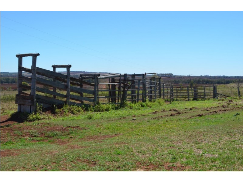 245 Woods Road, Wooroolin QLD 4608