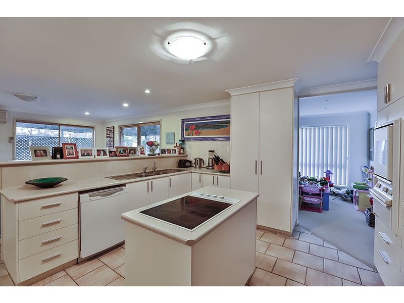5 Langton Crescent, Oakey QLD 4401