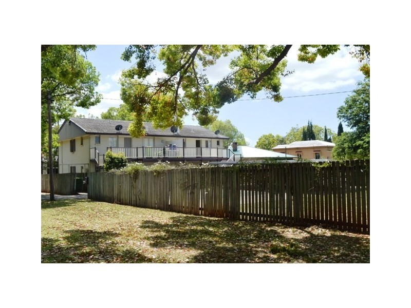 4/162 Geddes Street, South Toowoomba QLD 4350