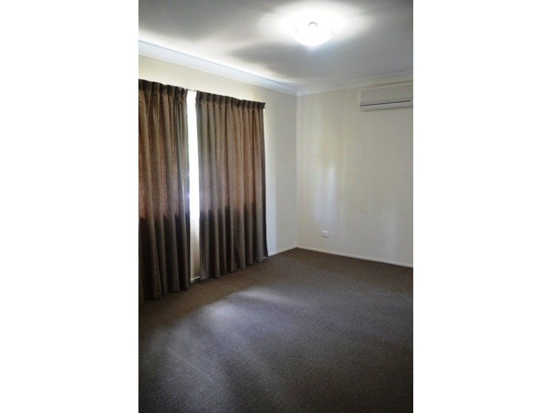 4/162 Geddes Street, South Toowoomba QLD 4350