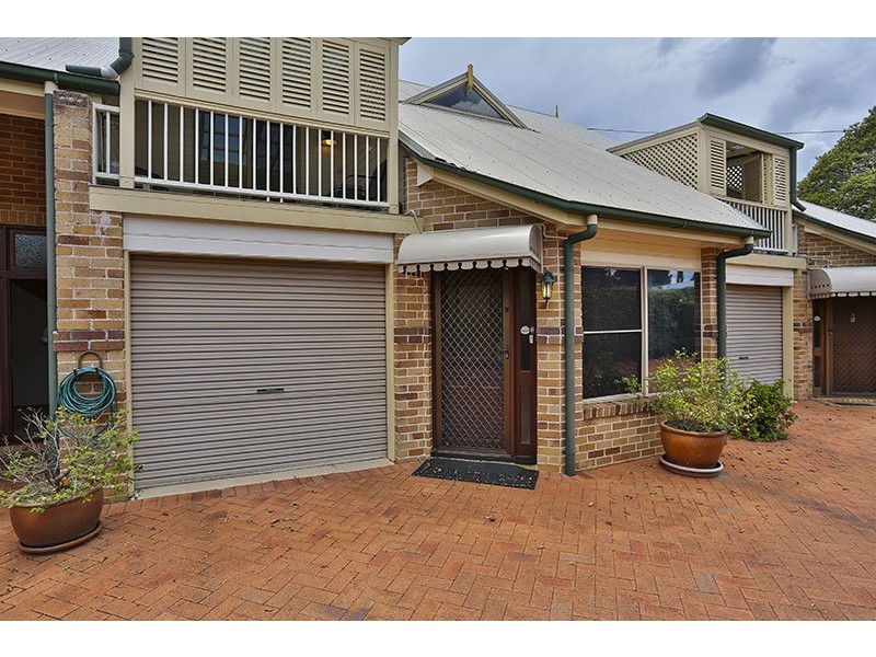 2/60 Crown Street, Rangeville QLD 4350