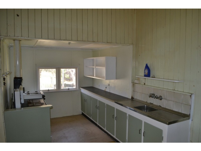 202 Dearling Road, Haden QLD 4353