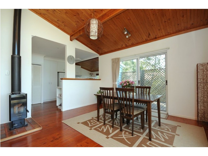 3 Rangeview Road, Blue Mountain Heights QLD 4350