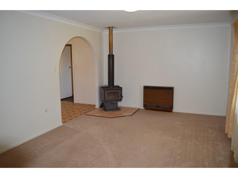 22 Edzill Street, Wilsonton QLD 4350