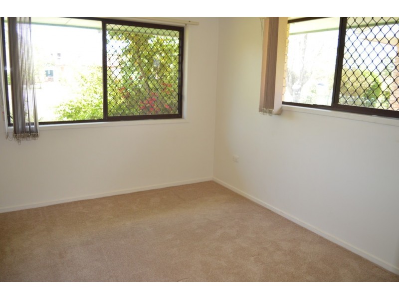 22 Edzill Street, Wilsonton QLD 4350